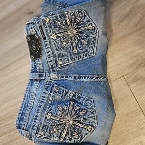 Miss Me :Size 27 Skinny jeans